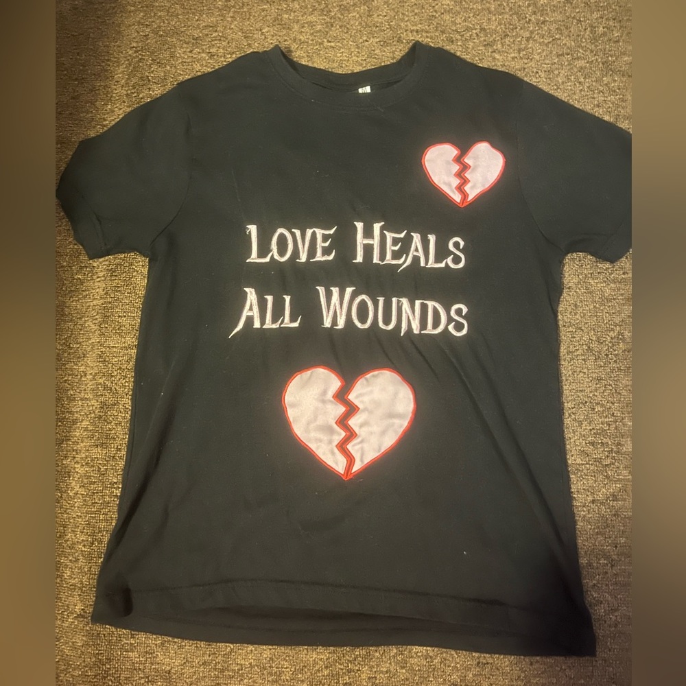 Love heals all wounds t-shirt